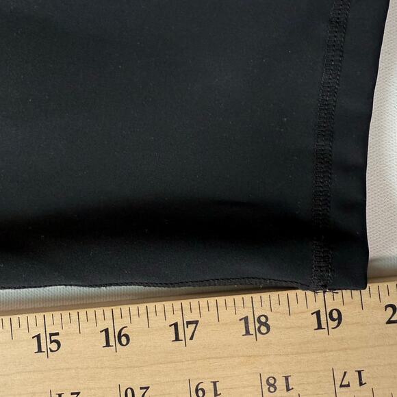 Zyia Active 3/4 Leggings Women's 8-10 Black with Camo Accents Side Pockets - Picture 7 of 7